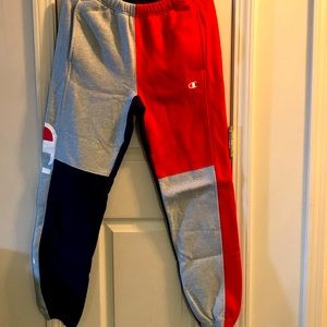 Men Champion Color block joggers.